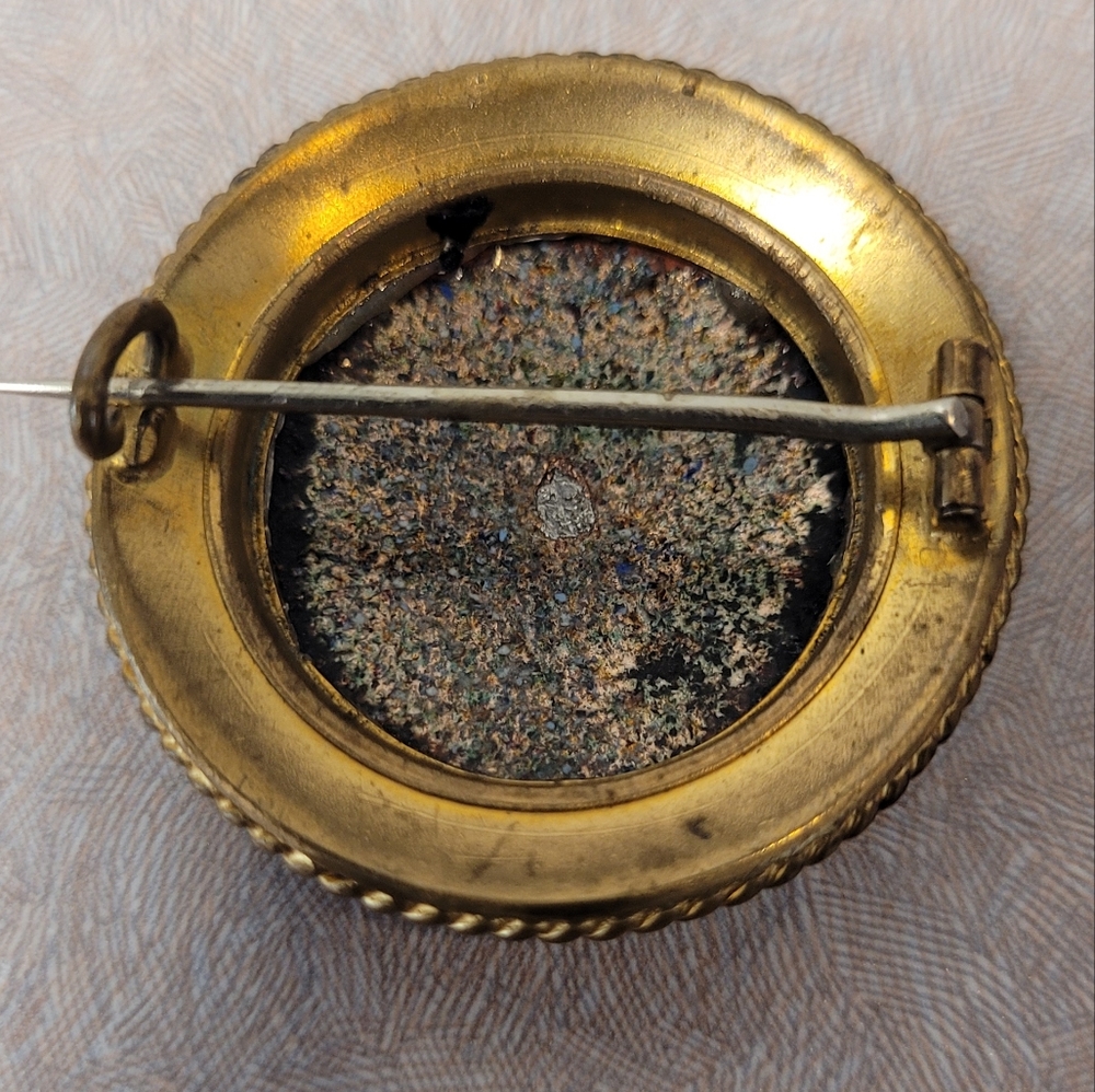 Antique Floral Brooch - Picture 6 of 7